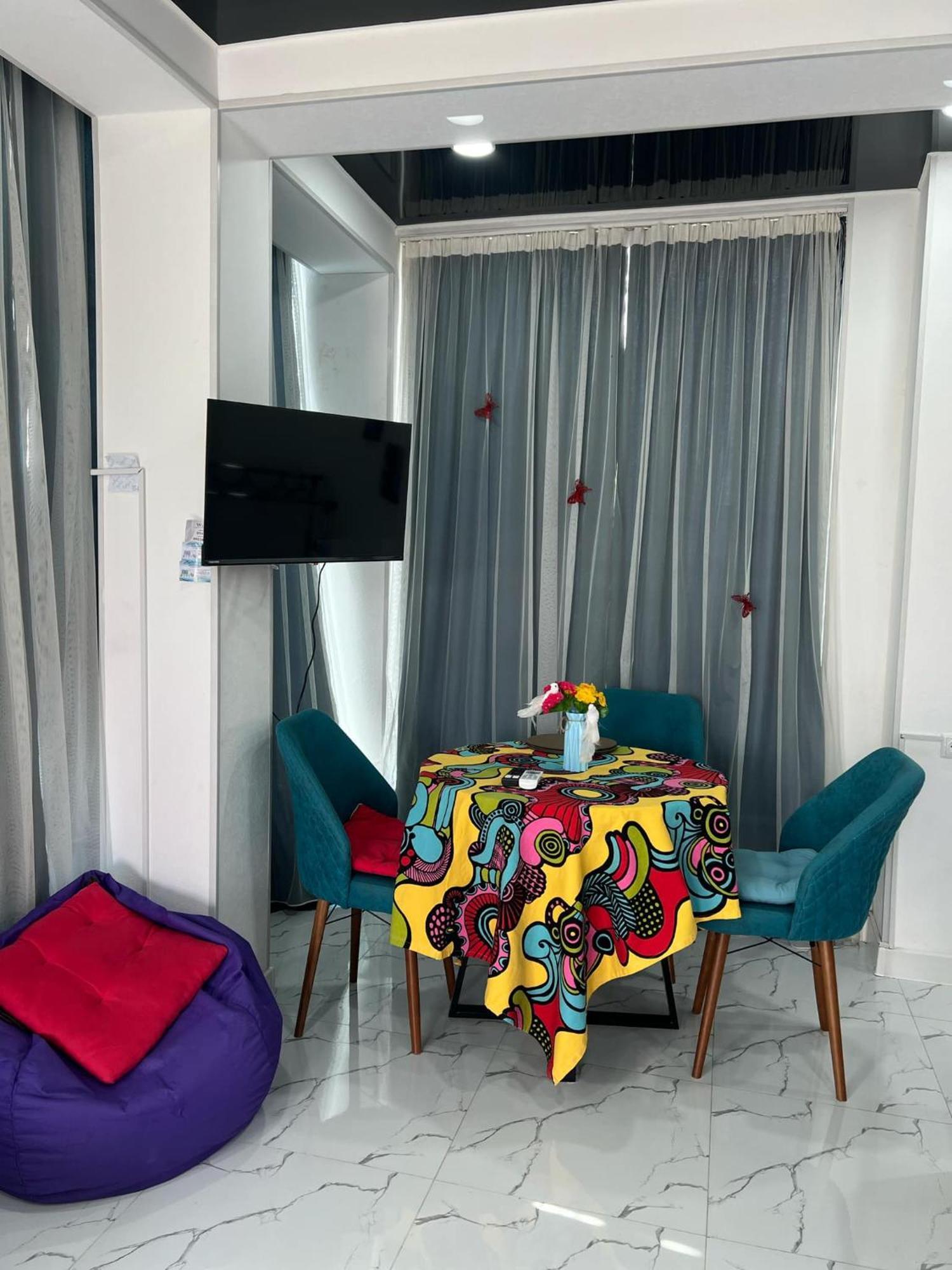 Kutaisi Apartment Buitenkant foto